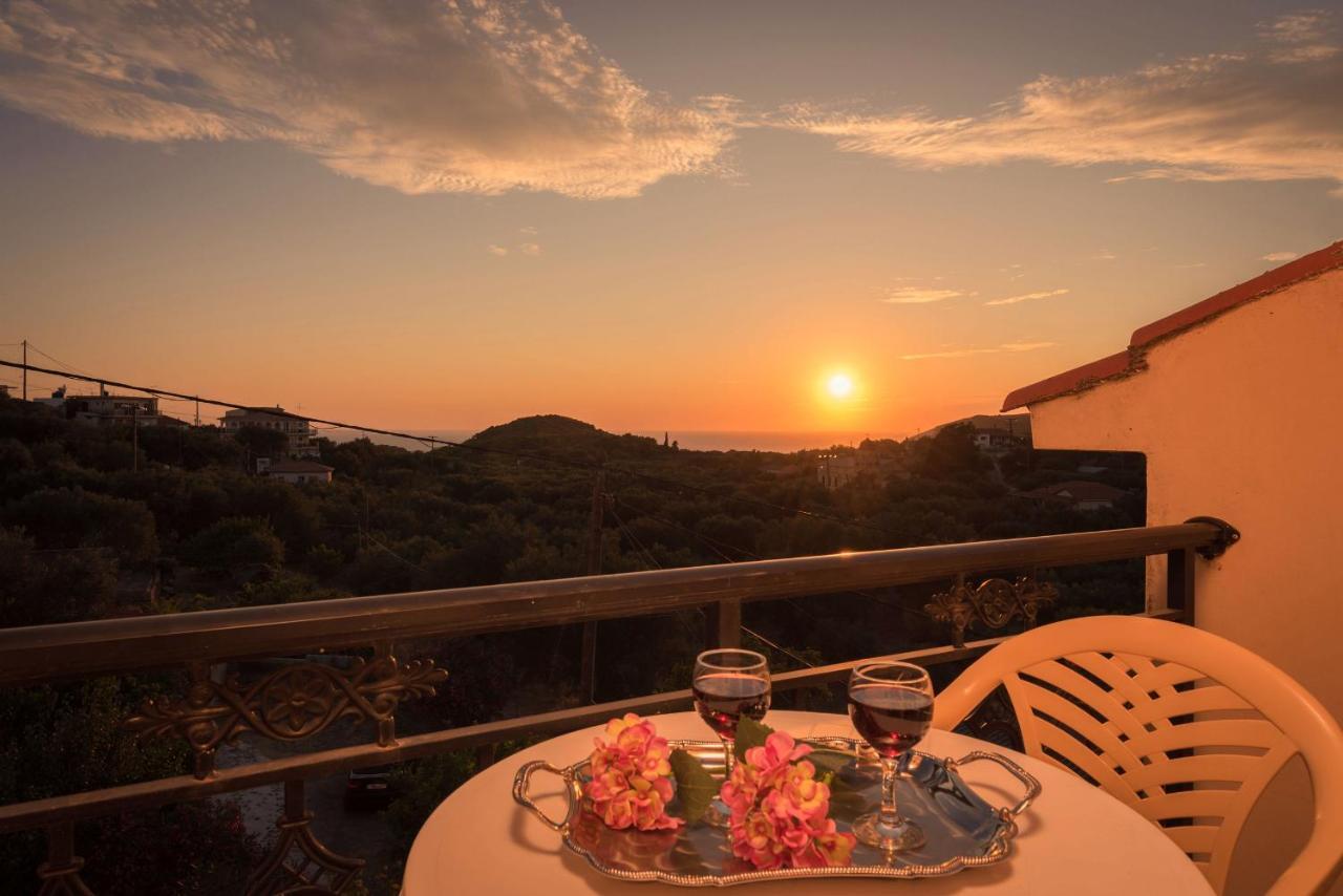 Villa Sunset House Keri Exterior foto